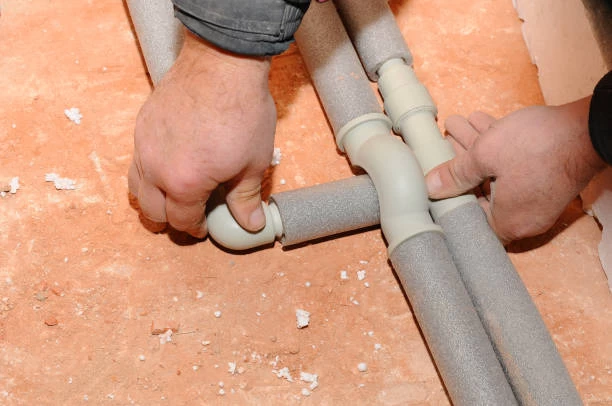 Raccords de plomberie en PVC