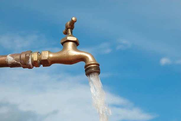 grifo de agua fría